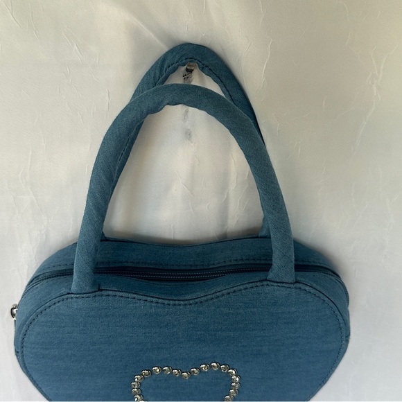 3/$20 💥 Olivia Miller Heart Shape Jewel Embellished Mini Clutch Bag Purse NWT - Picture 11 of 17